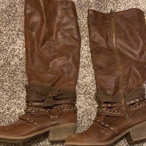 Huff and Hewn women’s boots